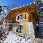 شاليه 7 Luxury With Cinema