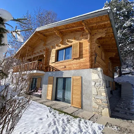 シャレー 7 Luxury With Cinema