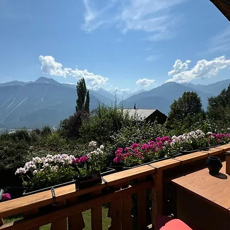 7 Luxury With Cinema シャレー