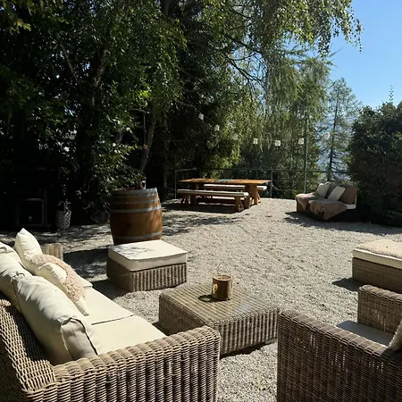 7 Luxury With Cinema *